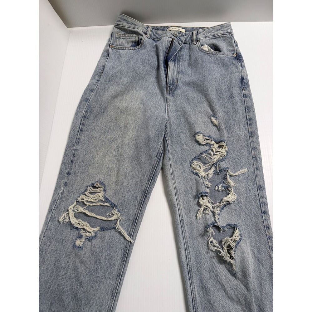 PacSun 90s Boyfriend Distressed Light Wash High Rise Jeans Size 30